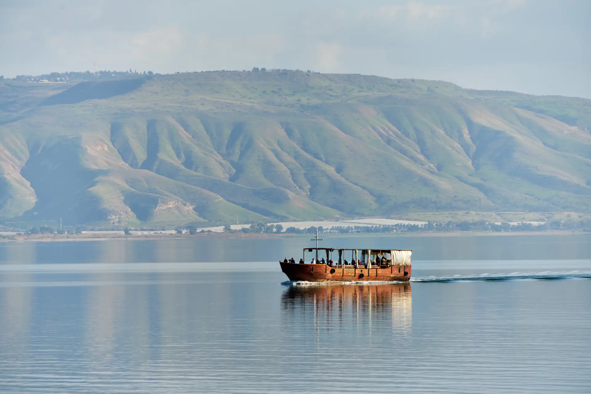 PASSEIO DE BARCO MAR DA GALILEIA